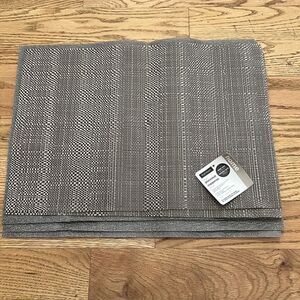 BUNDLE OF 6 VINYL PLACEMENT‎